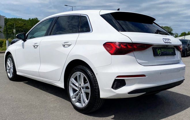 Audi A3 30 TDI / 2.0l 116 CH BVM 6 / V�hicule Fr Blanc de 2021