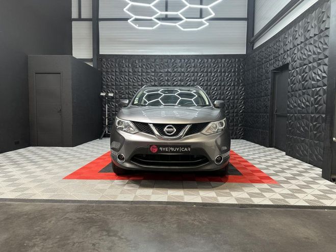 Nissan Qashqai 1.6 dCi 130 CH N-Connecta CAMERA 360 ATT GRIS CLAIR de 2016