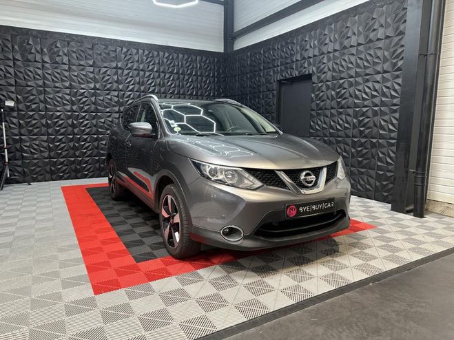 Nissan Qashqai 1.6 dCi 130 CH N-Connecta CAMERA 360 ATT GRIS CLAIR de 2016