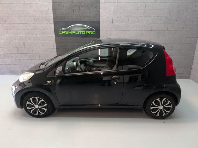 Peugeot 107 1.0e 12V 68ch BLUE LION Trendy Noir de 2010