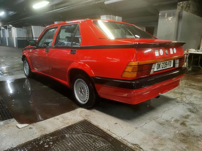 Alfa romeo 75 2.0 BERLINE Twin Spark Toit ouvrant elec rouge de 1987