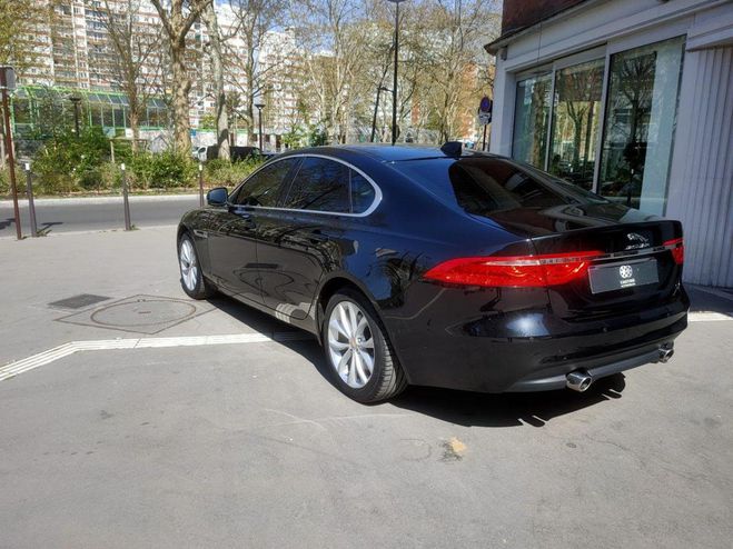 Jaguar XF 3.0 D V6 - 300 - BVA - Stop/Start 2015 B NOIR de 2016