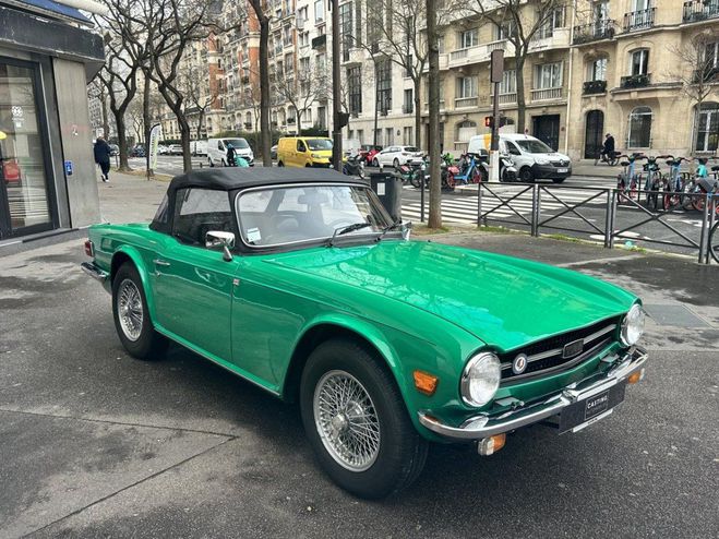 Triumph TR6 cabriolet overdrive Vert clair de 1975