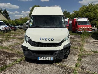  Voir d&eacute;tails -Iveco Daily 35 C 11 - BV AGile 2014 35C/35S Accident &agrave; Paris (75)