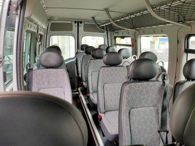 Renault Master II BUS L3H2 3T9 2.5 DCI 120CH GRIS ANTHRACITE de 2009