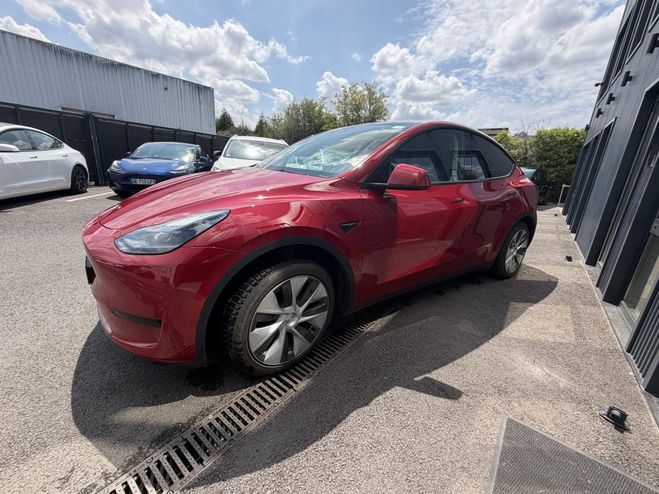 Tesla Model Y STANDARD Rouge M�tallis� de 2023