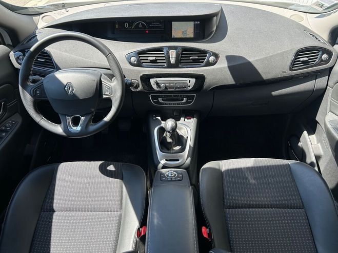 Renault Scenic 1.2 TCE 130ch BOSE / MOTEUR A CHAINE / R Blanc de 2014