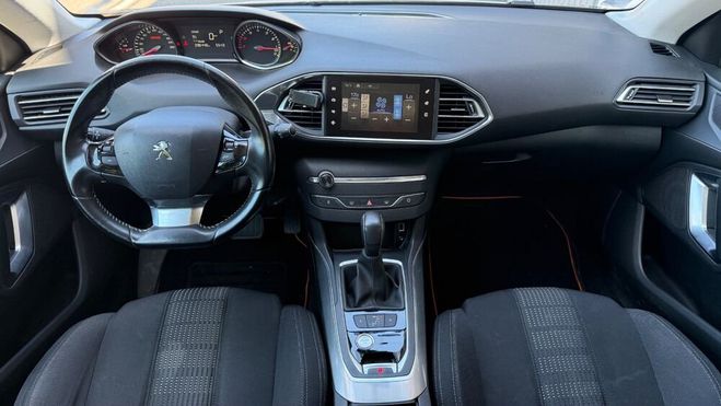 Peugeot 308 1.2L 130ch ALLURE BUSINESS / CAMERAL DE  Blanc de 2017