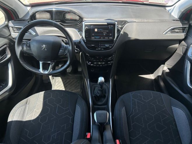 Peugeot 2008 1.2L 130CH STYLE/COURROIE OK/RADAR AR/ Rouge de 2018