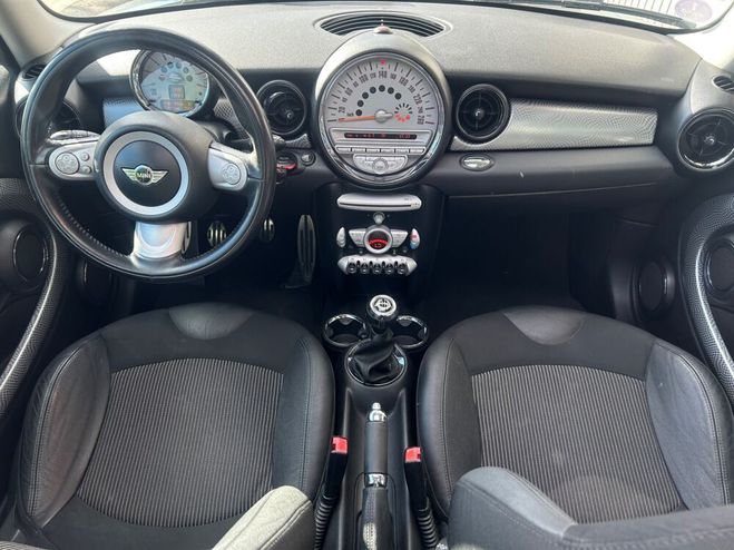 Mini Cooper  Noir de 2010