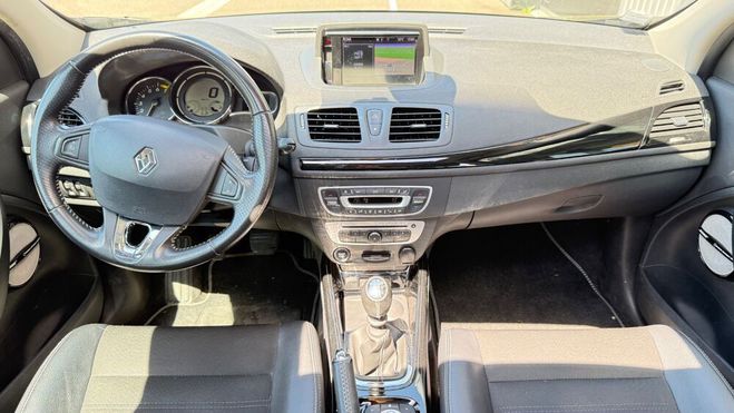 Renault Megane 1.2L TCE 130ch BOSE / CAMERA DE RECUL /  Gris de 2015