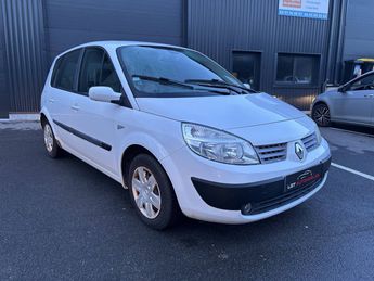  Voir d&eacute;tails -Renault Scenic II 1.5 dCi 86cv &agrave; Caudan (56)