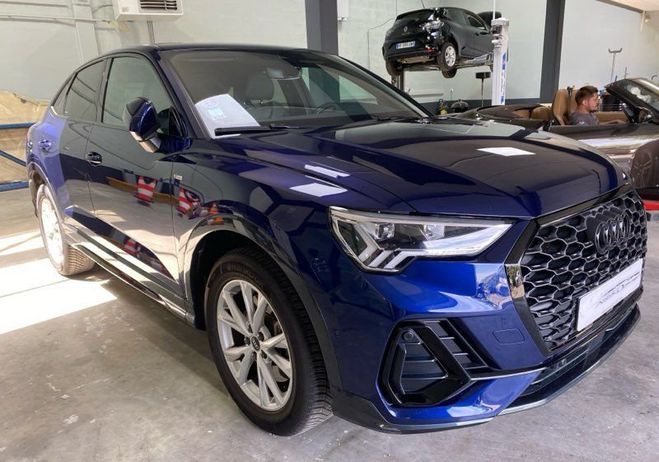 Audi Q3 Sportback 45TFsi S-Line Hybride recharge Bleu de 2022