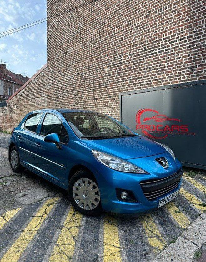 Peugeot 207 1,6HDI Bleu de 2011