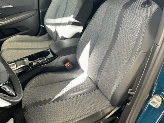 Peugeot 2008 e- - 156  II Allure BLEU de 2025