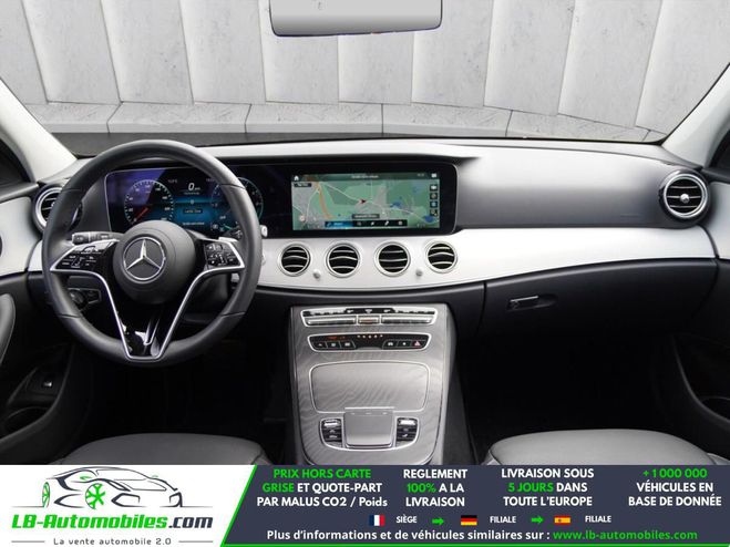 Mercedes Classe E 300 de BVA Bleu M�tallique de 2022