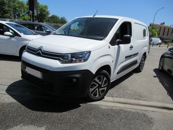  Voir d&eacute;tails -Citroen Berlingo XL 950KG PURETECH 110 S&S DRIVER &agrave; Toulouse (31)