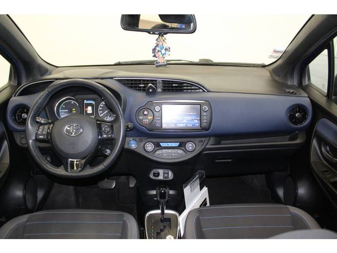 Toyota Yaris Hybride 100h Collection bleu de 2017