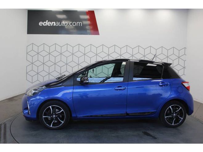 Toyota Yaris Hybride 100h Collection bleu de 2017