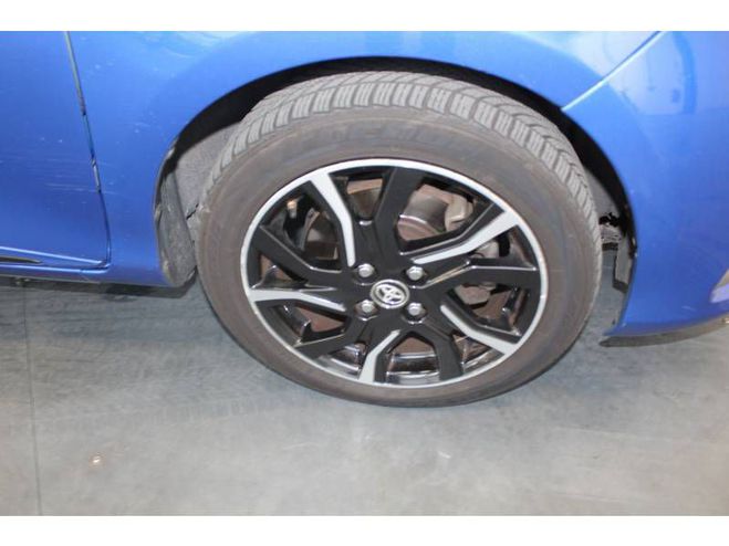 Toyota Yaris Hybride 100h Collection bleu de 2017