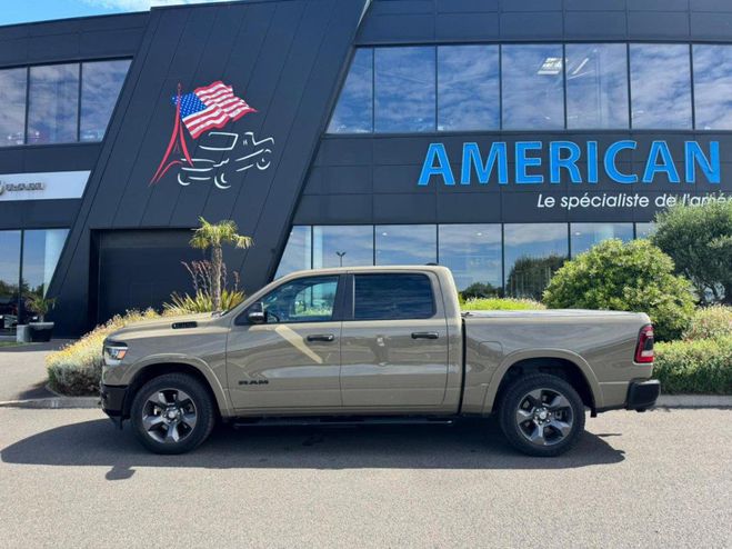 Dodge Ram 1500 CREWCAB BUILT TO SERVE Vert Kaki de 2020