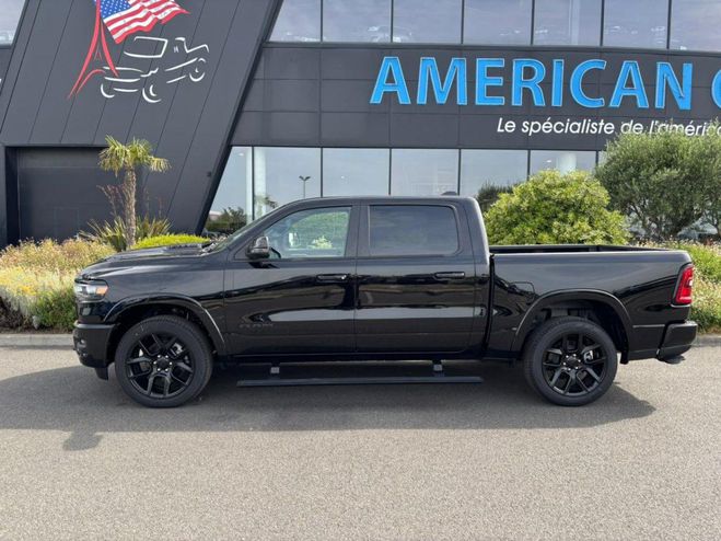 Dodge Ram 1500 CREW LARAMIE SPORT NIGHT EDITION AI NOIR de 2025