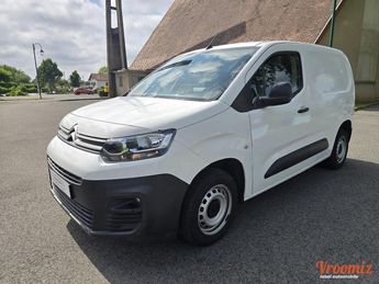  Voir d&eacute;tails -Citroen Berlingo vu fourgon 1.5 hdi 100 club 9158 ht de 2 &agrave; Mouguerre (64)