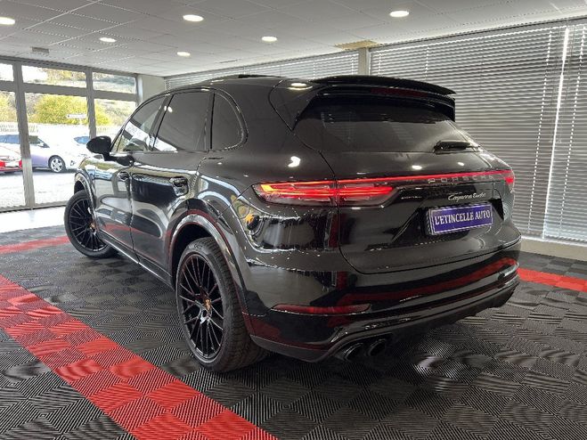 Porsche Cayenne 4.0 V8 550 ch S Turbo Noir de 2018