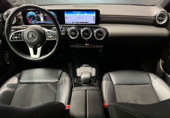 Mercedes Classe CLA Classe COUPE 2.0 180 D 115CH PROGRESSIVE Noir de 2021