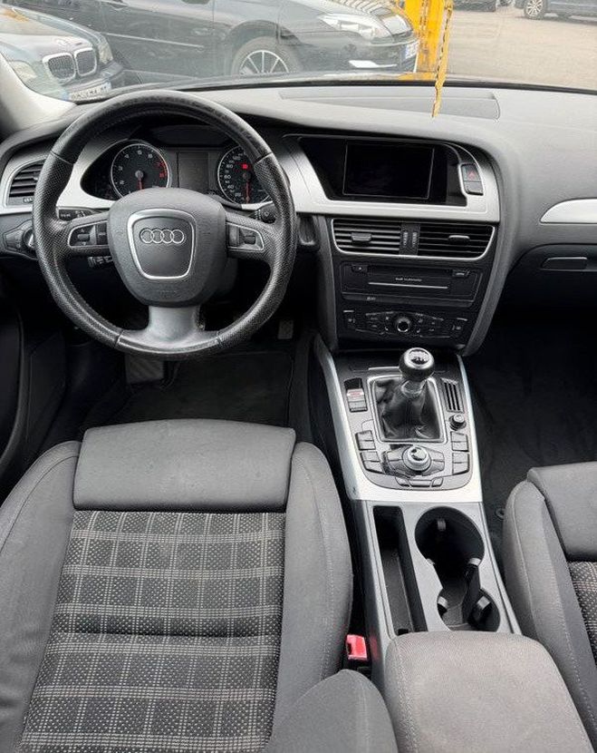 Audi A4 Avant 1.8 TFSI 160ch Attraction Noir de 2011