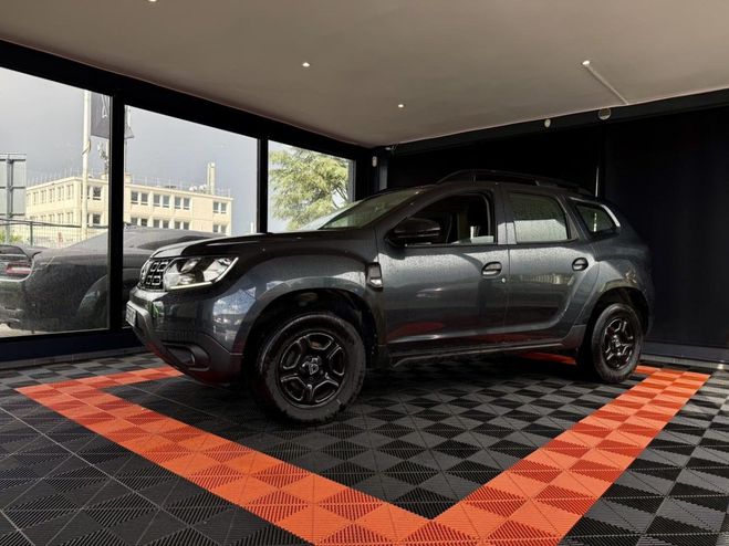 Dacia Duster 1.2 TCe - 125 II Essentiel PHASE 1 GRIS FONCE de 2018