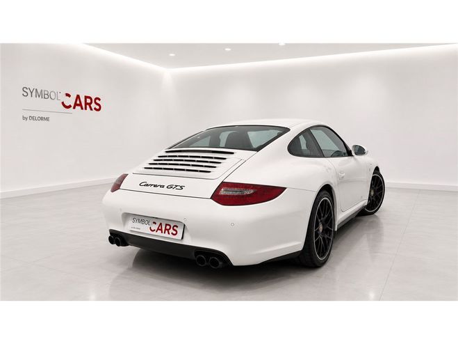 Porsche 911 GTS Coup� PDK A Carrera 3.8i Blanc de 2011