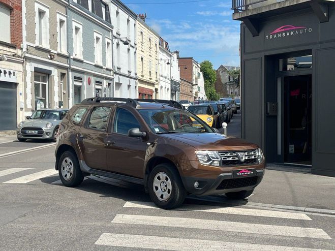 Dacia Duster 1.5 dCi 110 4x4 Laur�ate / ATTELAGE / 2E Marron de 2015