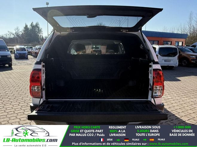 Toyota Hilux 4WD 2.4L 150 D-4D Blanc de 2024
