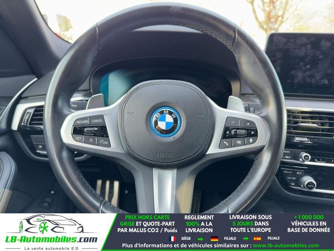 BMW Serie 5 520e 204 ch BVA Noir M�tallique de 2022