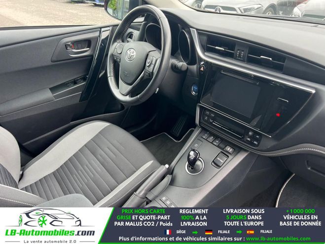 Toyota Auris Hybride 136 ch Rouge M�tallique de 2019