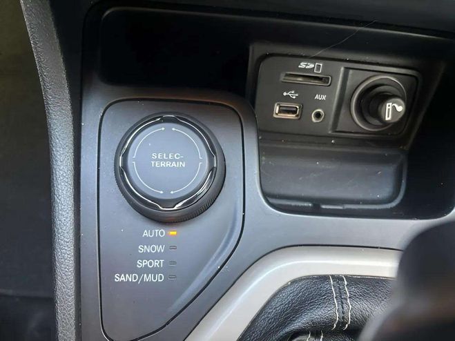 Jeep Cherokee 2.2 MULTIJET 200CH LIMITED ADVANCED TECH BLEU F de 2015
