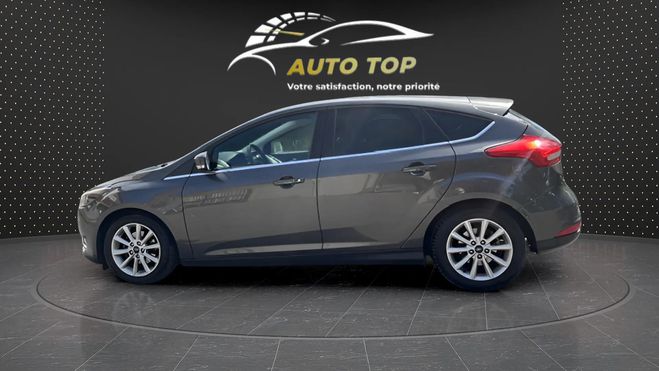 Ford Focus 1.0 ECOBOOST 125CH STOP&START TITANIUM GRIS F de 2016