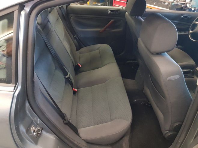 Volkswagen Passat B5 CONFORT  de 2005