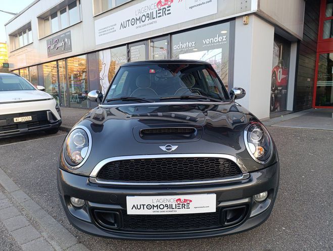 Mini Cooper II (R56) LCI SD 2.0 D 143 cv BVA Pack Re Noir de 2013