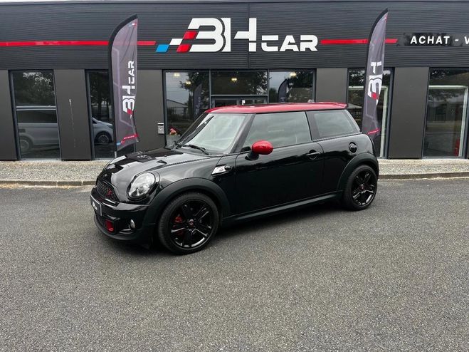 Mini One 2.0 SD 145 COOPER PACK RED HOT CHILI Noir de 2014