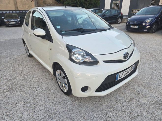 Toyota Aygo Connect Blanc de 2012
