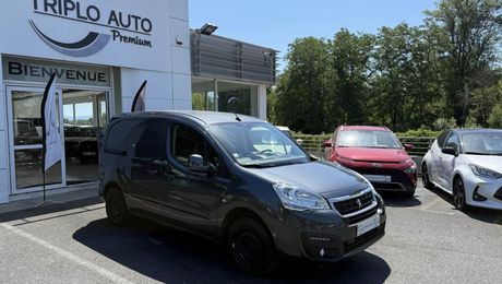 Peugeot Partner Standard 1000KG 1.6 BlueHDi 120 Fourgon 2018 d'occasion a Brive-la-Gaillarde (19)
