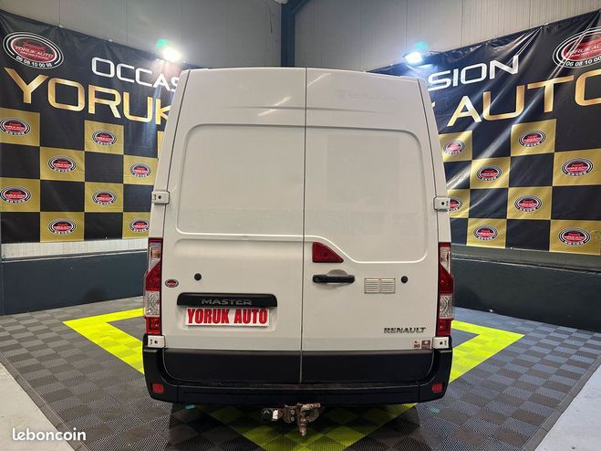 Renault Master 3 2.3 Dci 110 cv L2H2 7 places Blanc de 2017