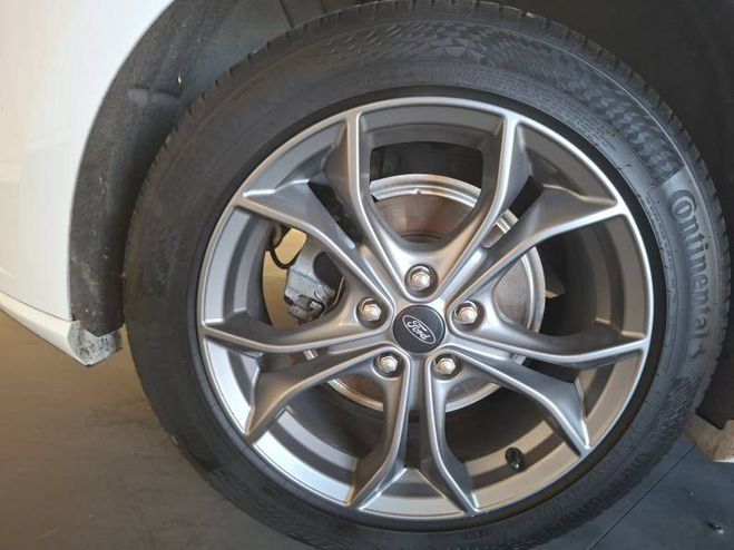 Ford Focus 1.0 Flexifuel 125 S&S mHEV Powershift ST blanc de 2021
