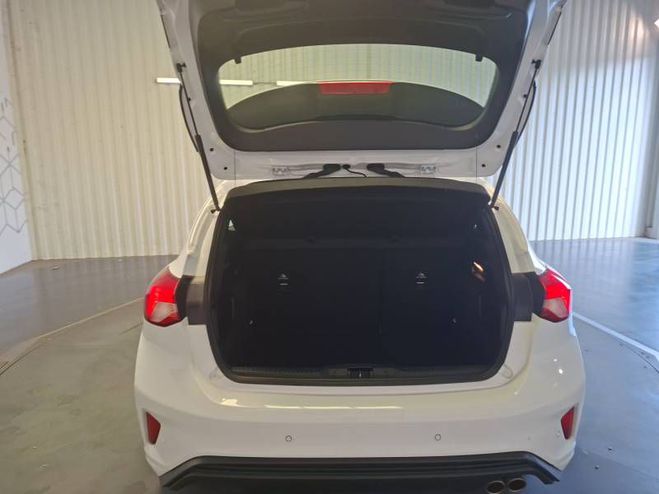 Ford Focus 1.0 Flexifuel 125 S&S mHEV Powershift ST blanc de 2021