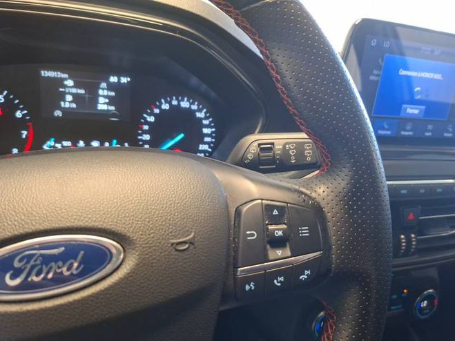 Ford Focus 1.0 Flexifuel 125 S&S mHEV Powershift ST blanc de 2021