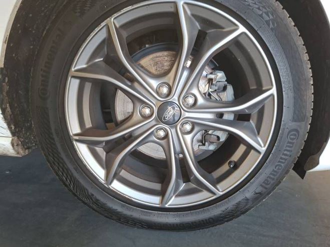 Ford Focus 1.0 Flexifuel 125 S&S mHEV Powershift ST blanc de 2021