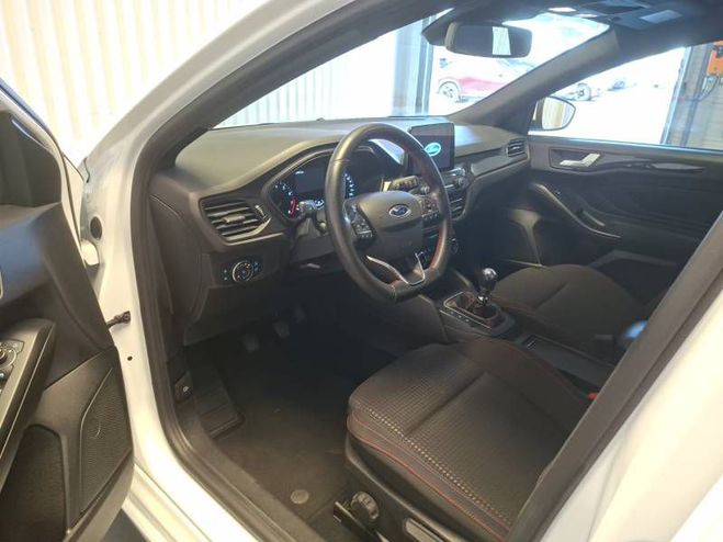 Ford Focus 1.0 Flexifuel 125 S&S mHEV Powershift ST blanc de 2021