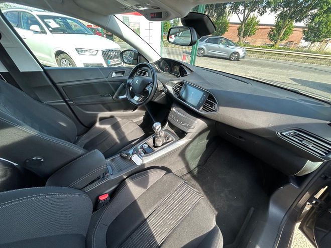 Peugeot 308 II (2) 1.6 BLUEHDI 120 EURO6 S&S ALLURE  Gris fonc� de 2017
